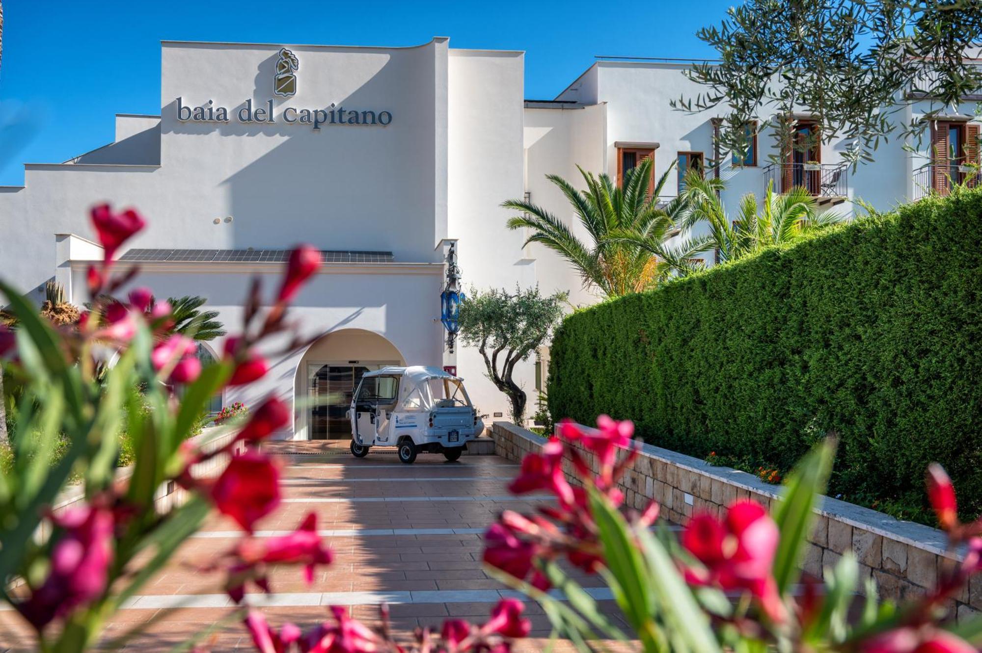 Hotel Baia Del Capitano Cefalu Exterior photo